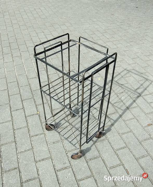 Stary metalowy barek na kólkach metaloplastyka Gdynia sprzedam