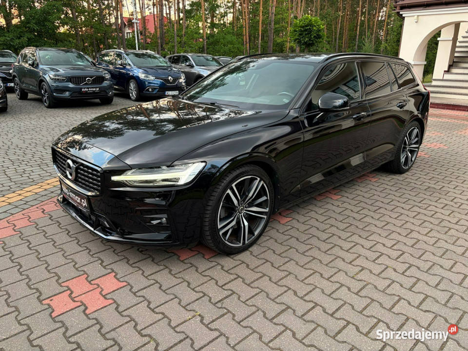 Volvo V60 20 D4 190 RDesign Panorama Skóry mazowieckie Lipówki