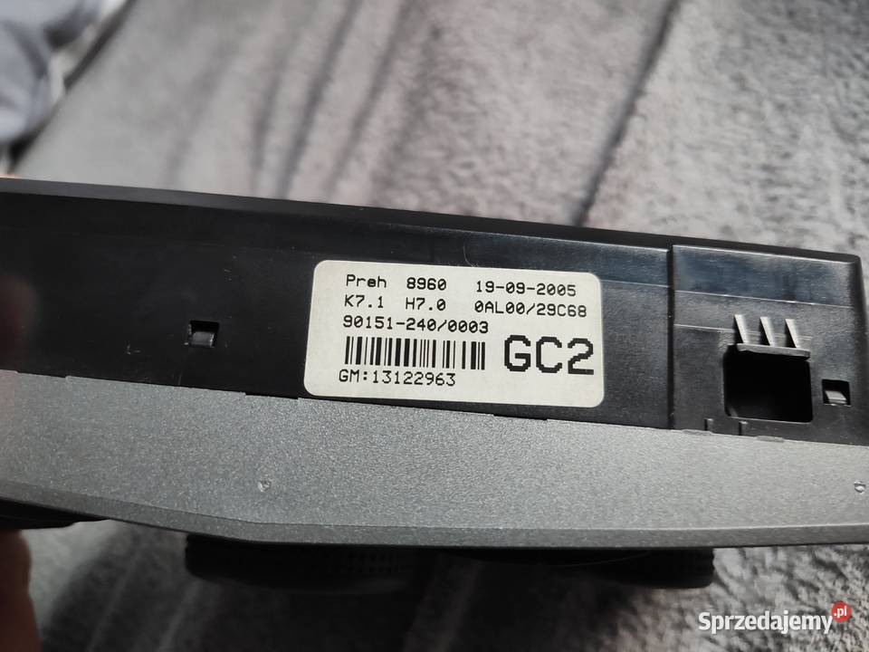 Panel sterowania nawiewu klimatyzacji Opel Astra