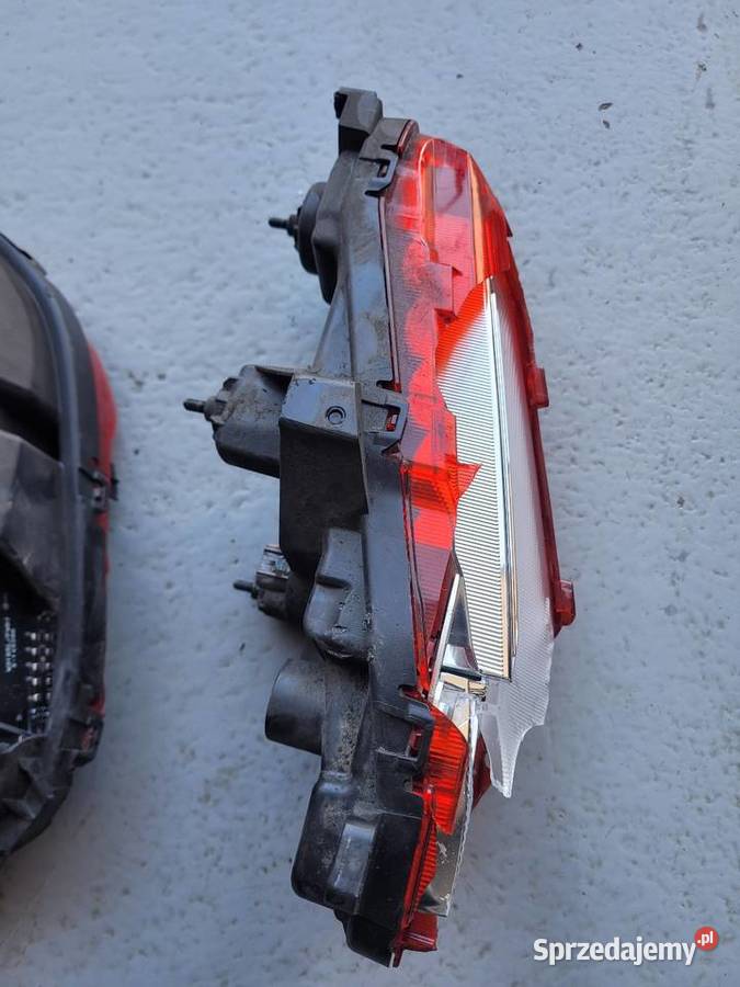 HONDA GOLD WING GL1800 SC79B 1823 OEM LAMPA TYŁ wielkopolskie sprzedam