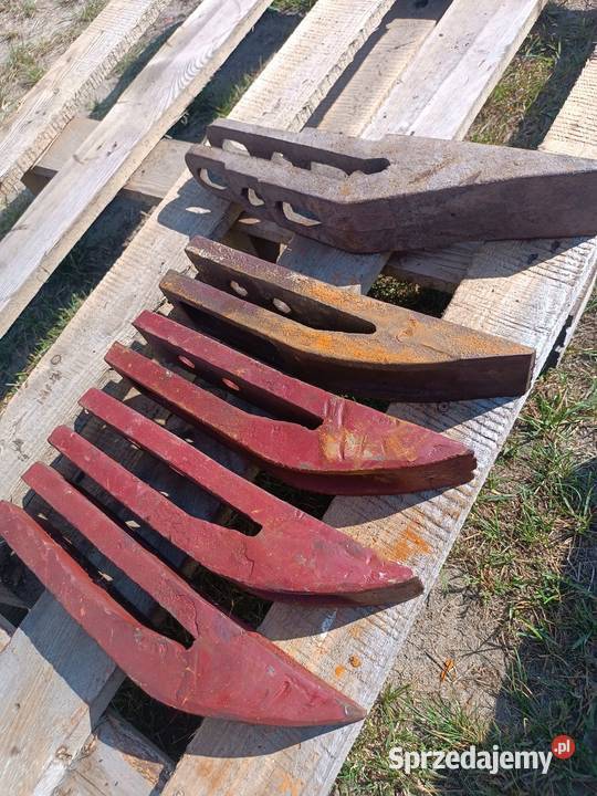 Nowe zęby do koparki ładowarki mocne stalowe