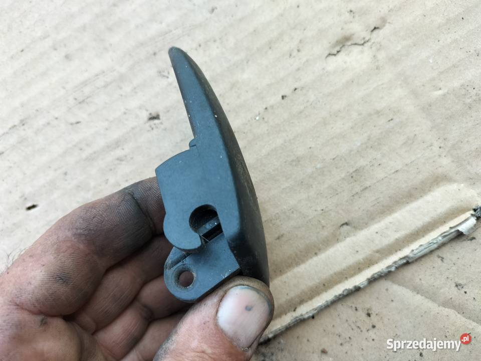 RĄCZKA KLAMKA ZAMKA PASSAT B3 WEWNĘTRZNA Pozostałe Wyposażenie wnętrza Kamień-Kolonia