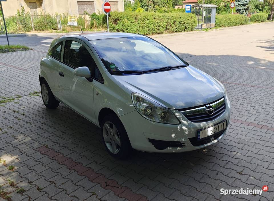 Opel Corsa D 10 do jazdy Tanio immobilizer Poznań sprzedam