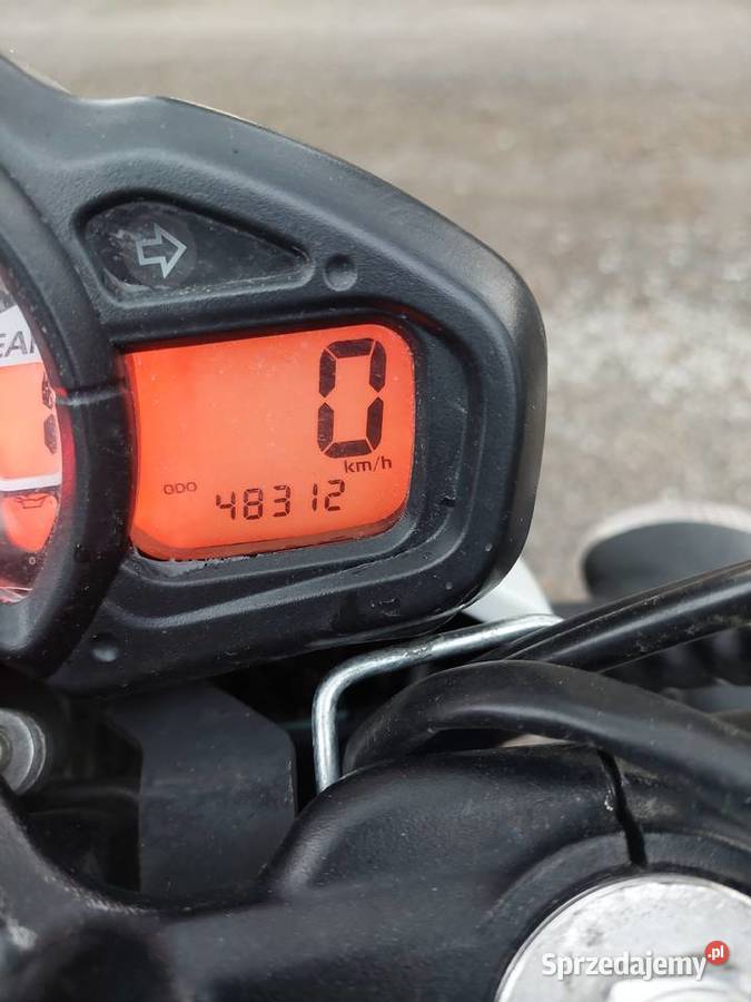 Suzuki sfv 650 gladius kat Suzuki Lublin