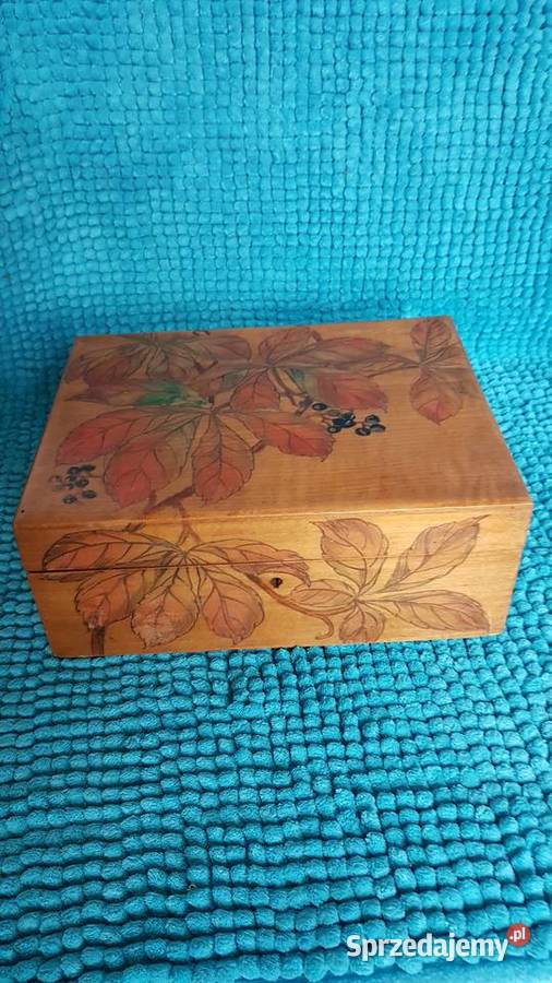 szkatułka drewniana zdobiona zachodniopomorskie Białogard