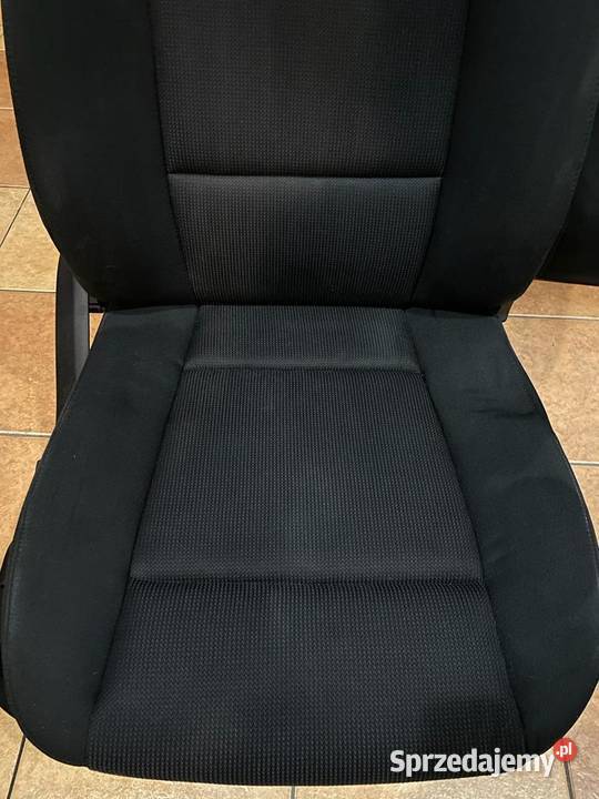 Komplet siedzeń plus boczki BMW x5 Wyposażenie wnętrza