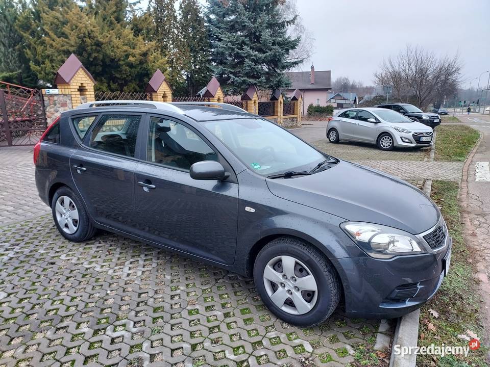 KIA CEED 14 benzyna 2011 bezwypadkowa bez rdzy Białystok
