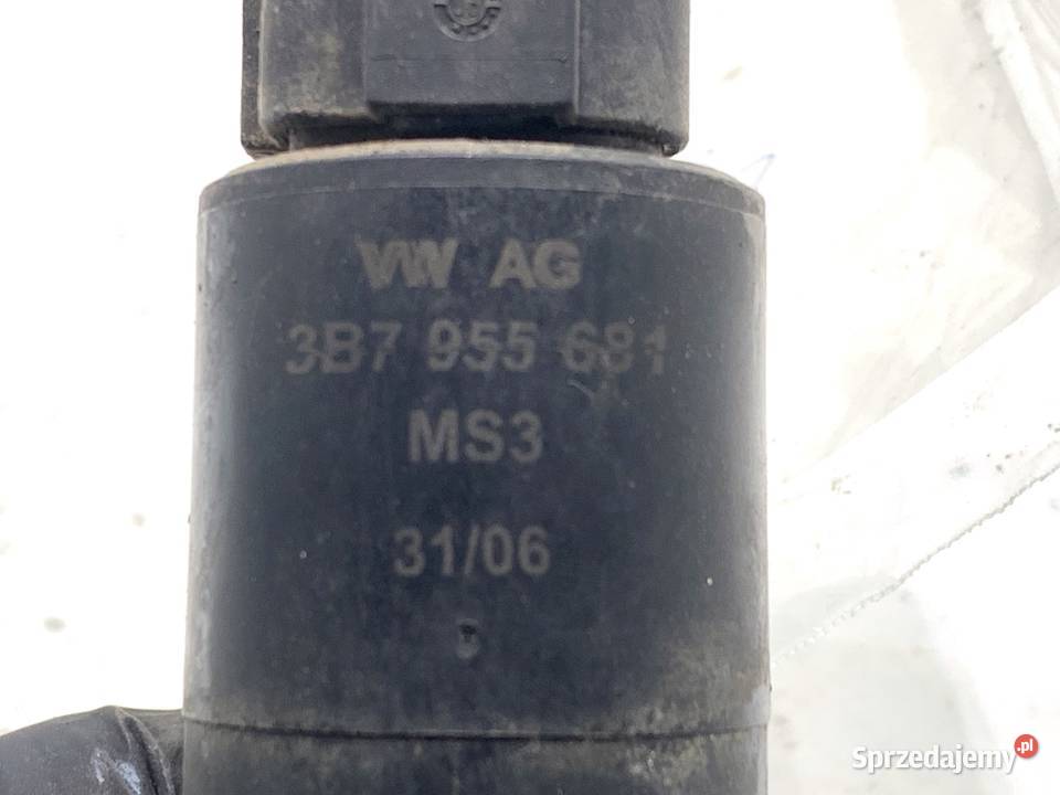 POMPKA SPRYSKIWACZA AUDI A3 8P Hatchback 0313 20 sprzedam