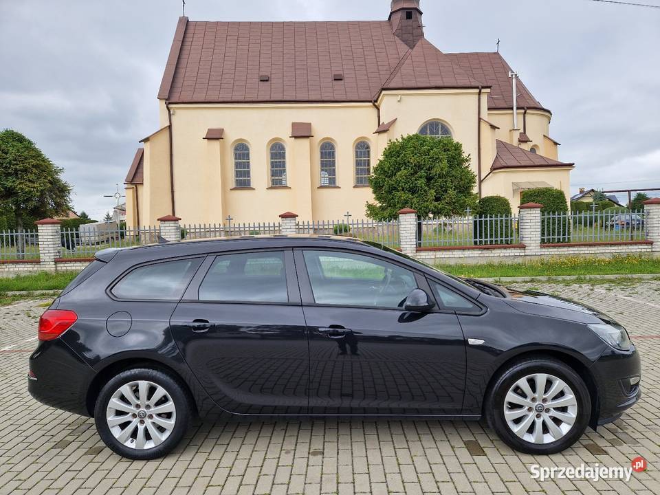 Opel Astra J Sports Tourer Kombi 2016 Polift podkarpackie
