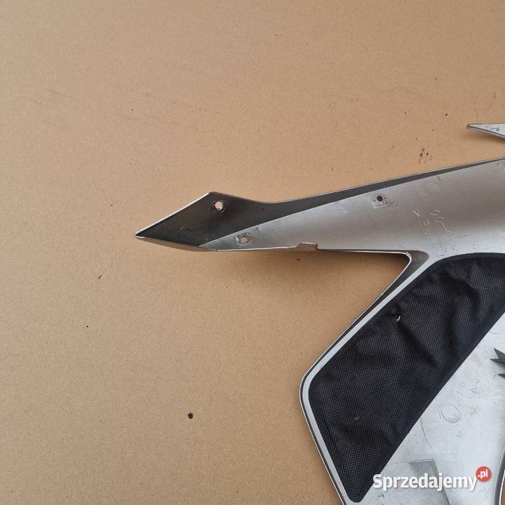 YAMAHA YZFR1 RN12 0406 OWIEWKA BOK BOCZEK LEWY Bieleń sprzedam