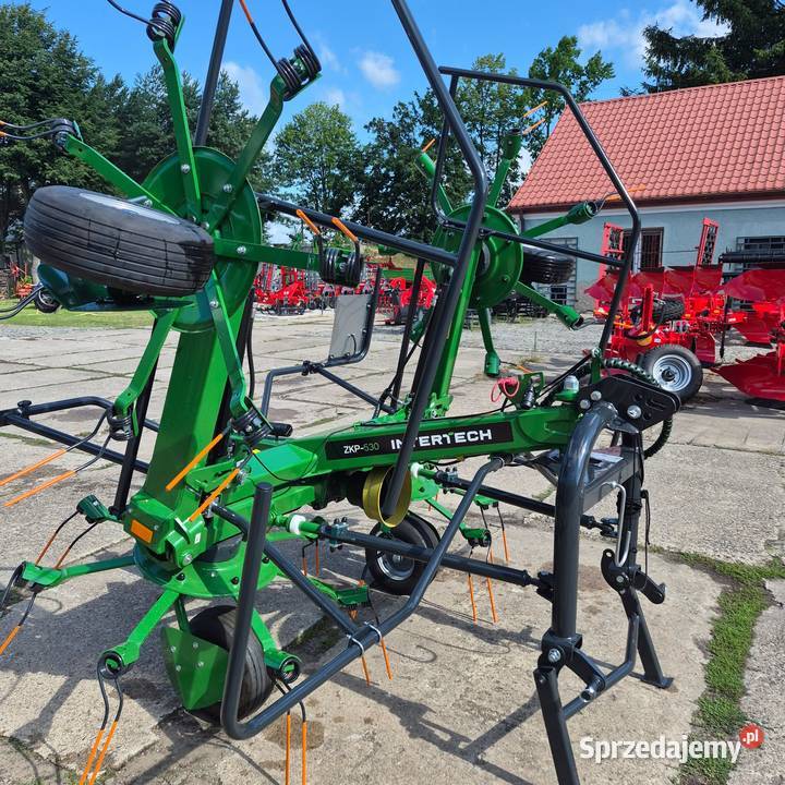 Przetrząsacz pokosów 4 karuzelowy PK530 łódzkie Opoczno