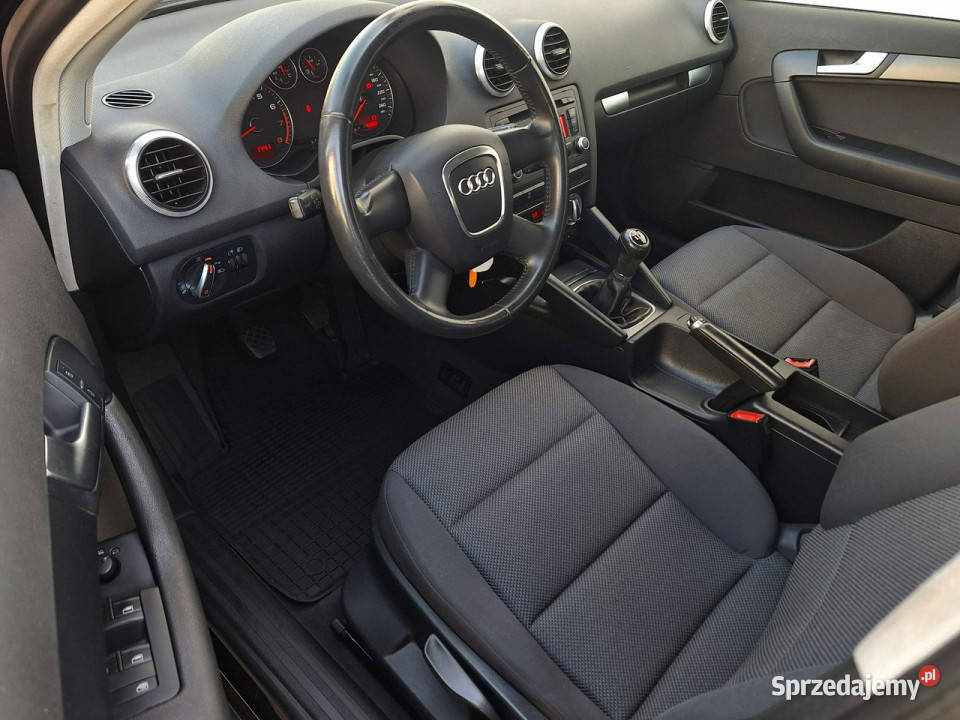 Audi A3 16MPi STAN KLiMAtronik podgrzew fotele gniazdo USB Olsztyn sprzedam