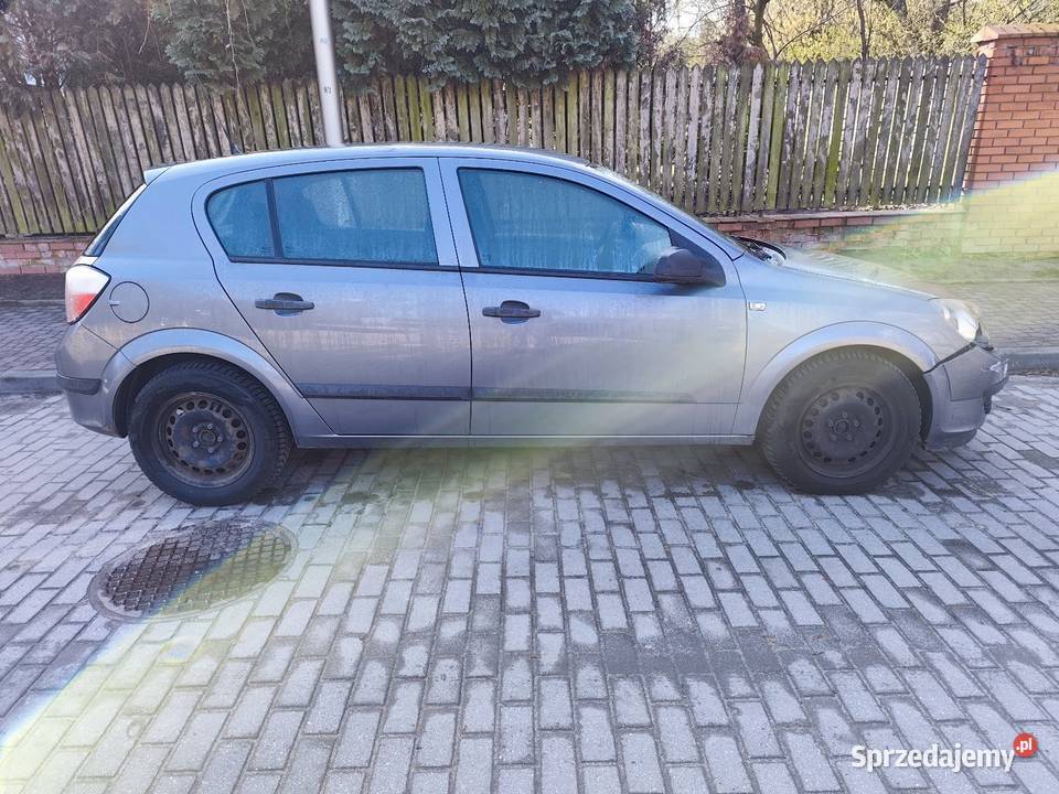 Opel Astra 17CDTI uszkodzony Puławy
