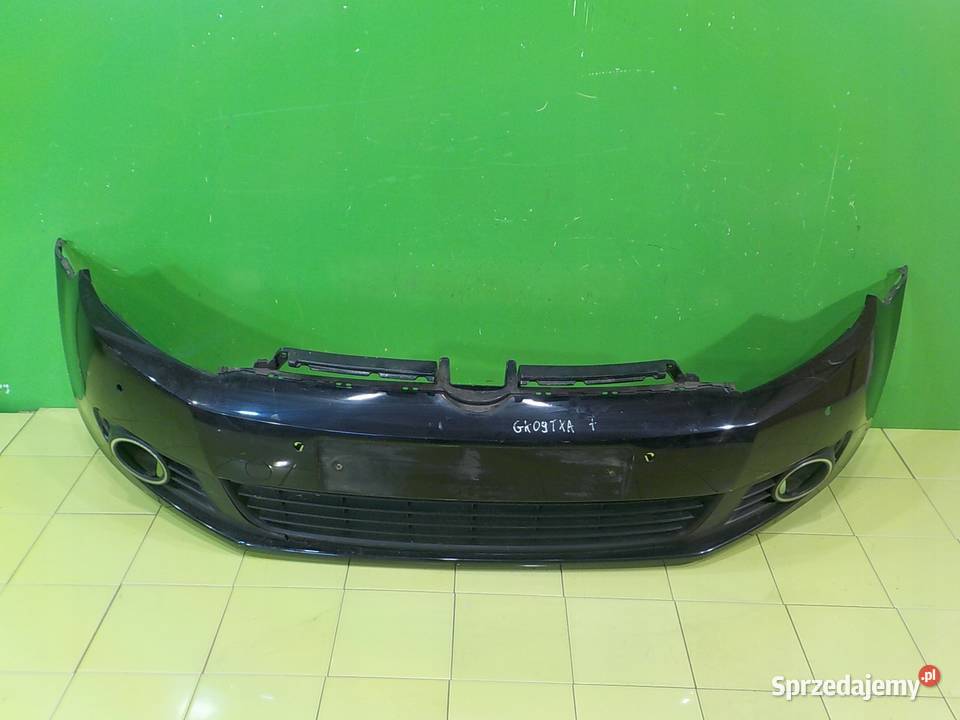 VW GOLF VI 14 TFSI 09r HB 5D zderzak przod