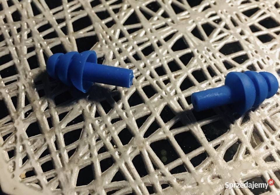 Stopery do uszu silikonowe w pudełku