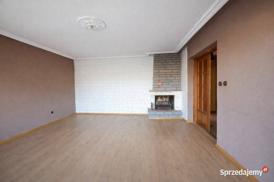 sprzedaży domu wolnostojącego 220m Trawniki sprzedam