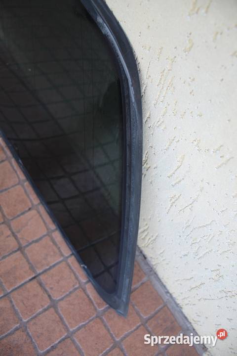 SZYBA KAROSERYJNA PRAWY TYŁ AUDI A6 C5 AVANT