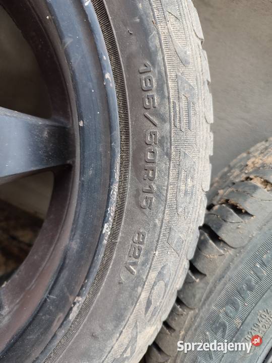 Felgi aluminiowe 7Jx15 ET38 Średnica 15" Samochodowe Jodłowa sprzedam