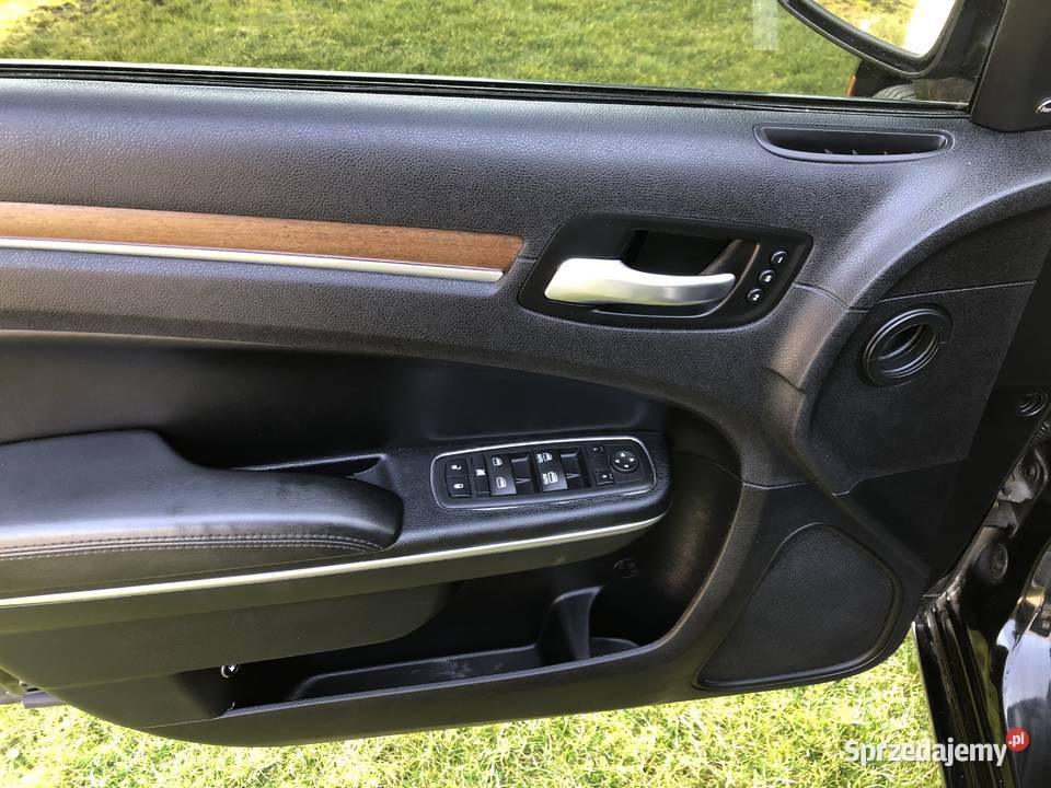 Chrysler 300C 36 AWD 4x4 PLATINUM 2016r