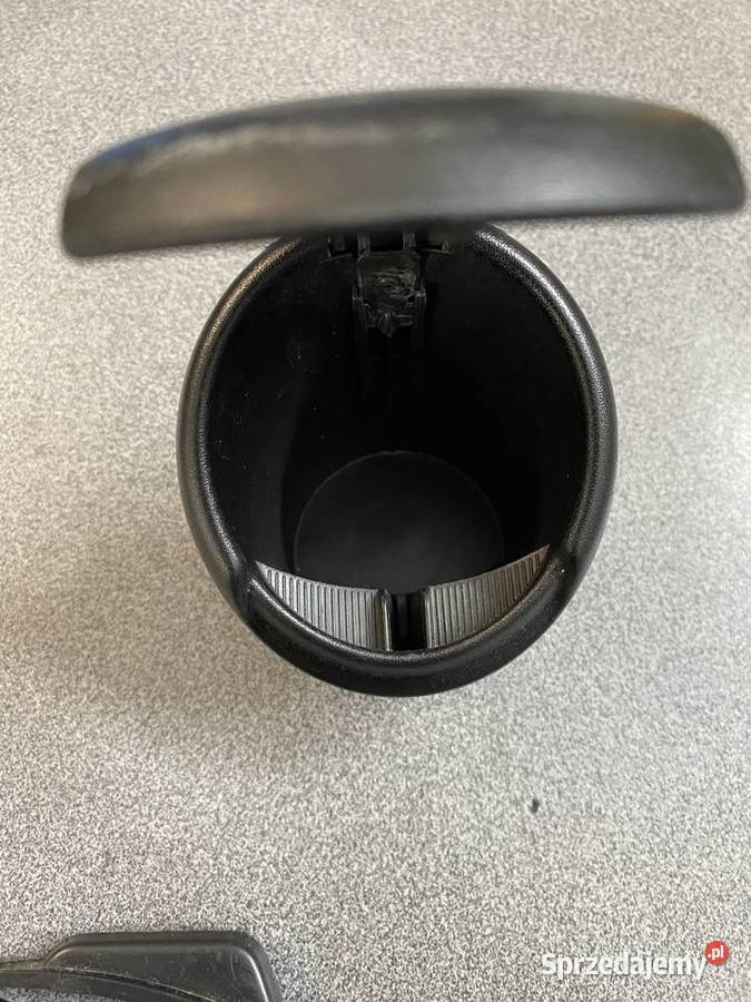 Popielniczka opel vivaro renault trafic citroen podkarpackie Przeworsk