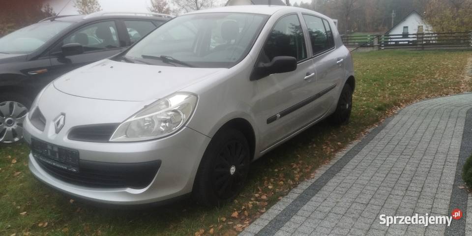 RENAULT CLIO 12 BENZYNKA 5 DRZWI Z KLIMATYZACJA 1200cm3 Kościerzyna
