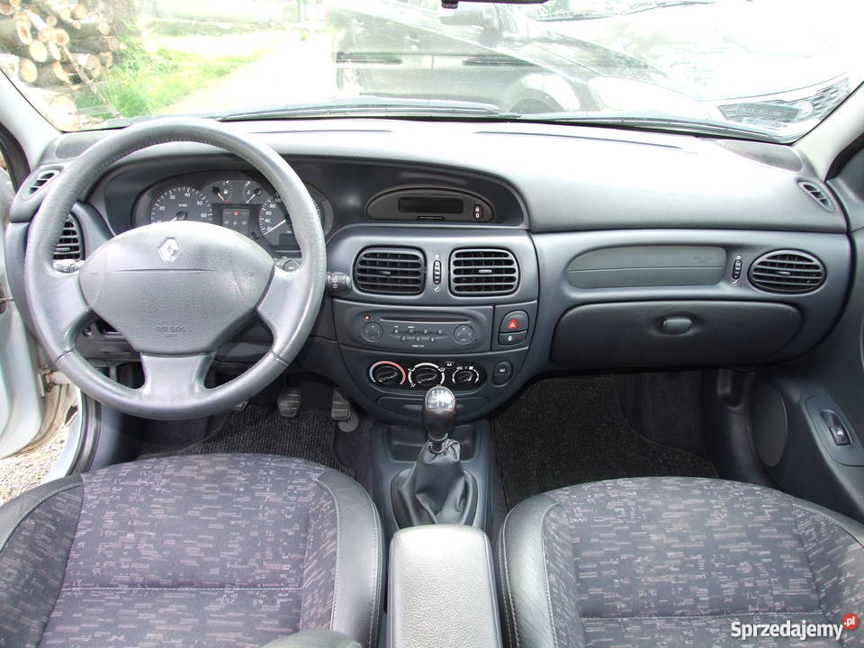 Renault Megane 19 dCi 2001 pierwsza rejestracja Lądek-Zdrój