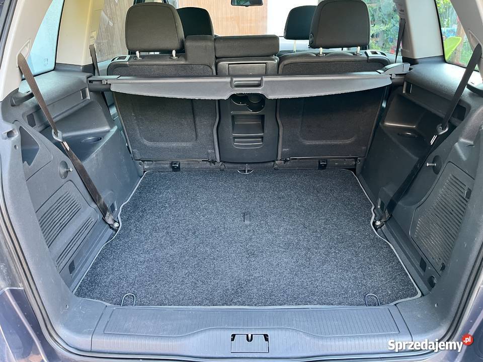 16 115 LPG COSMO 7 osobowy stan garażowany 1 ESP Tuliszków