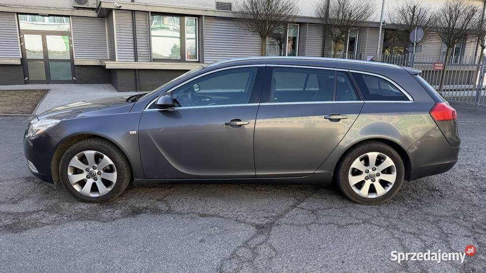 Opel Insignia 16B 115 2010 Zarejestrowana 252402km Konin