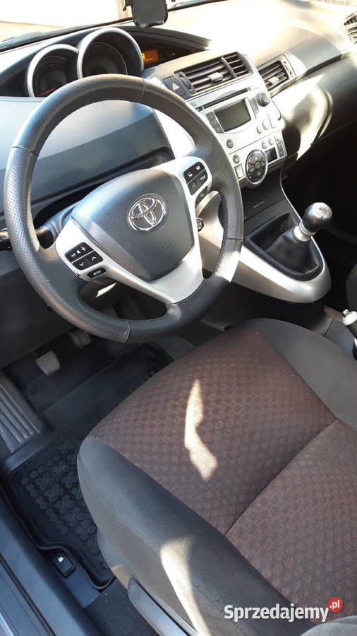 TOYOTA VERSO 20 DIESEL 126 290000km kujawsko-pomorskie