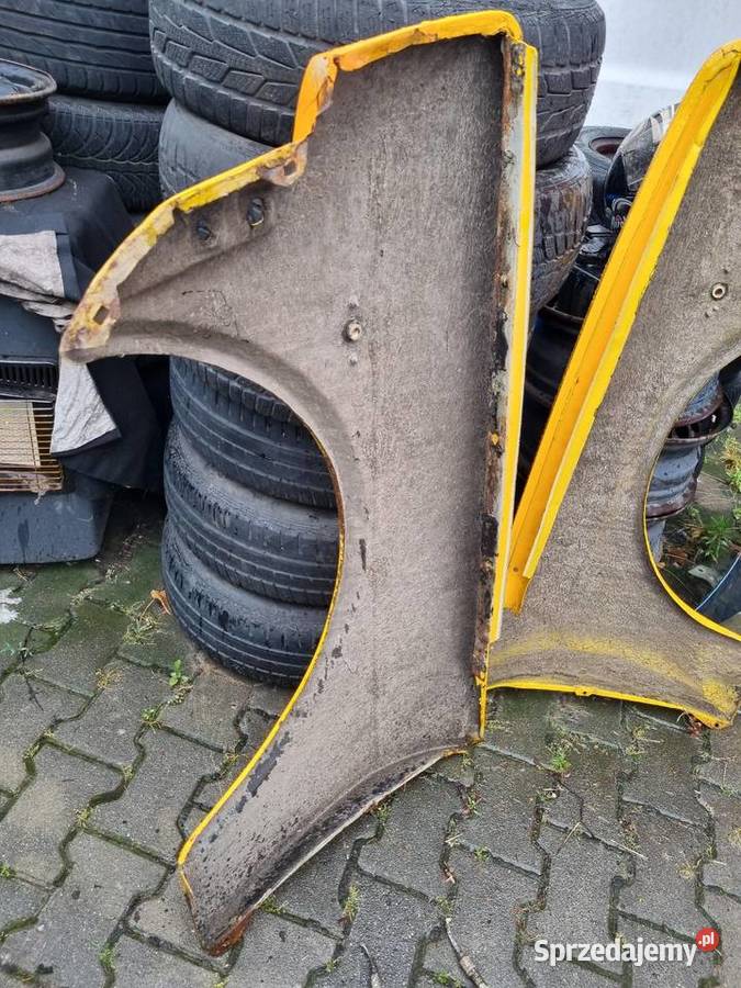 Fiat 131 Mirafiori Błotnik Lewy Przód Prawy Skawina