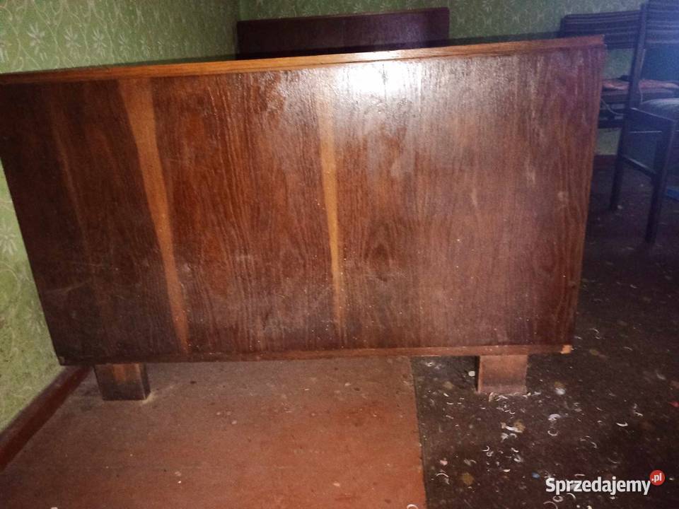 Rama łóżka łoże przedwojenne antyk drewniane wielkopolskie Krotoszyn