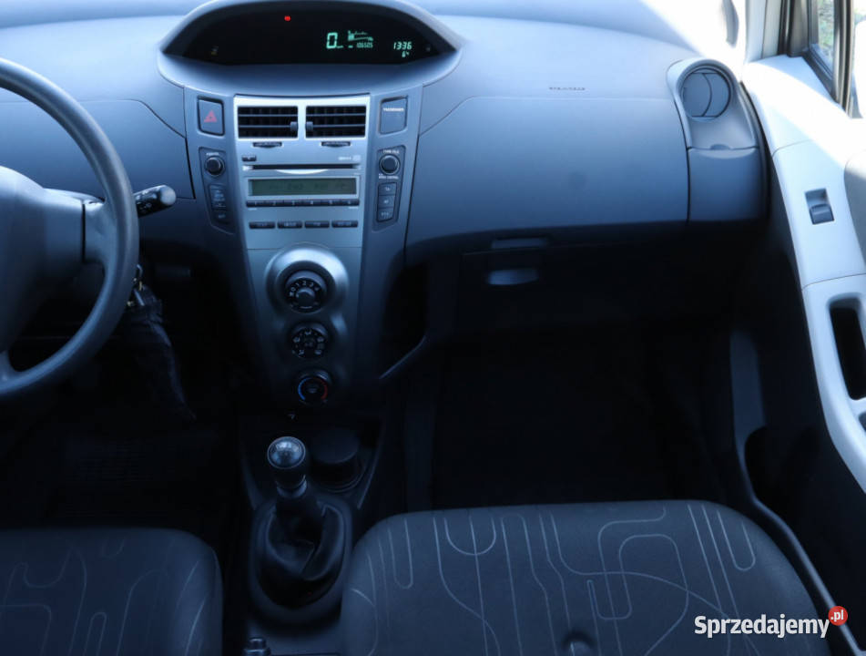 Toyota Yaris 133 Dual VVTi Piaseczno sprzedam