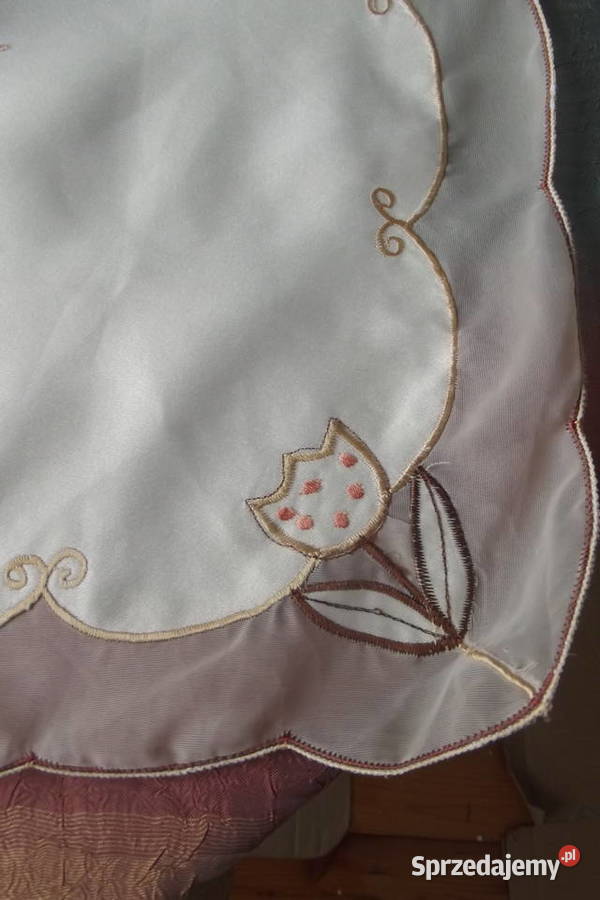 Bieżnik Wielkanoc zające 53107 śląskie sprzedam