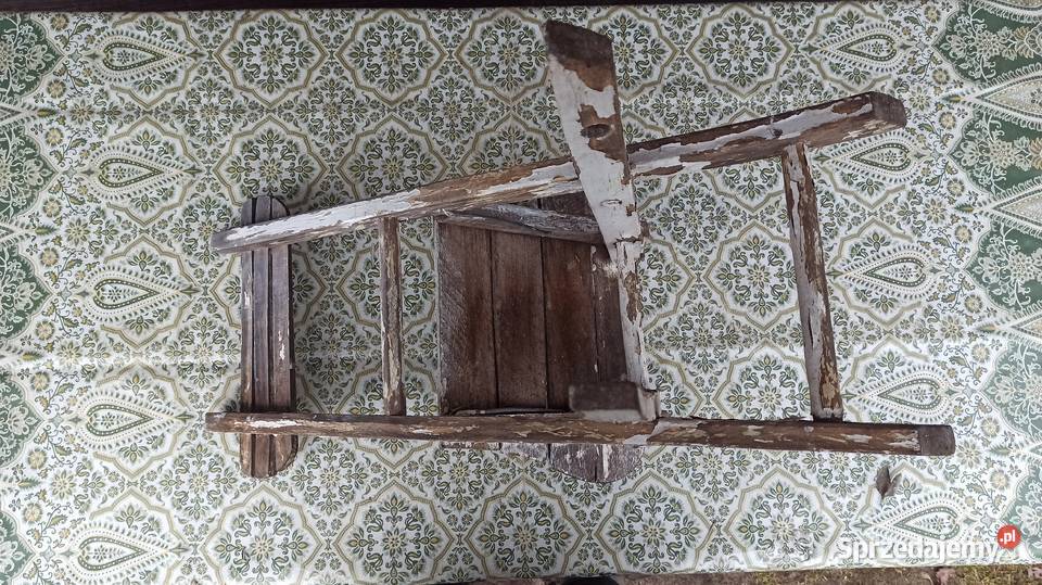 Stare drewniane krzesełko Wieluń sprzedam