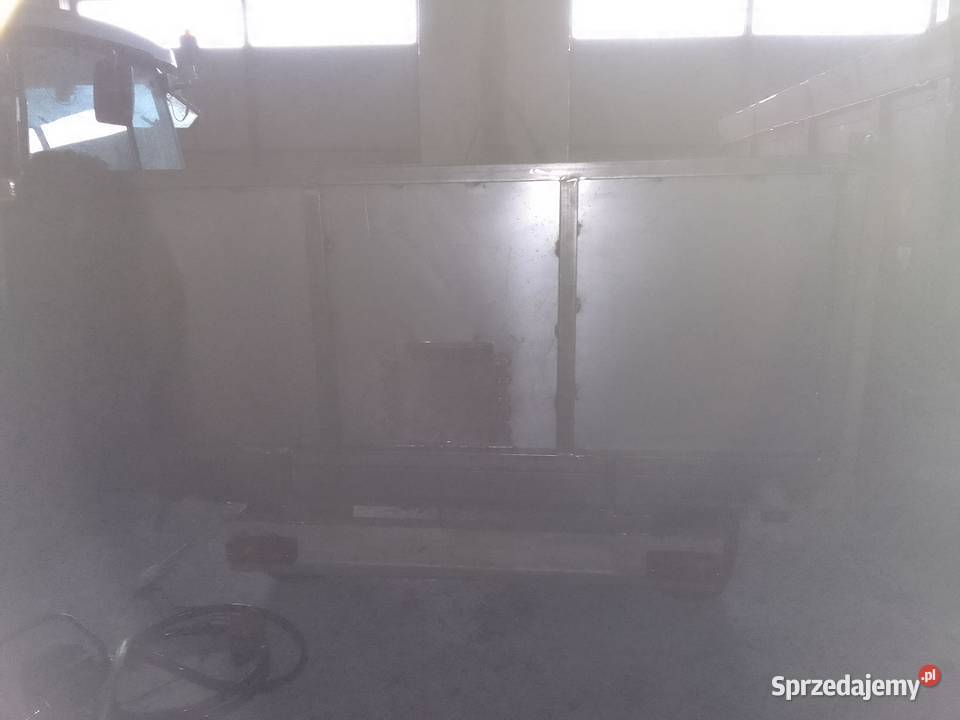 Przyczepa wywrotka nieuszkodzony Przyczepy rolnicze świętokrzyskie Pińczów