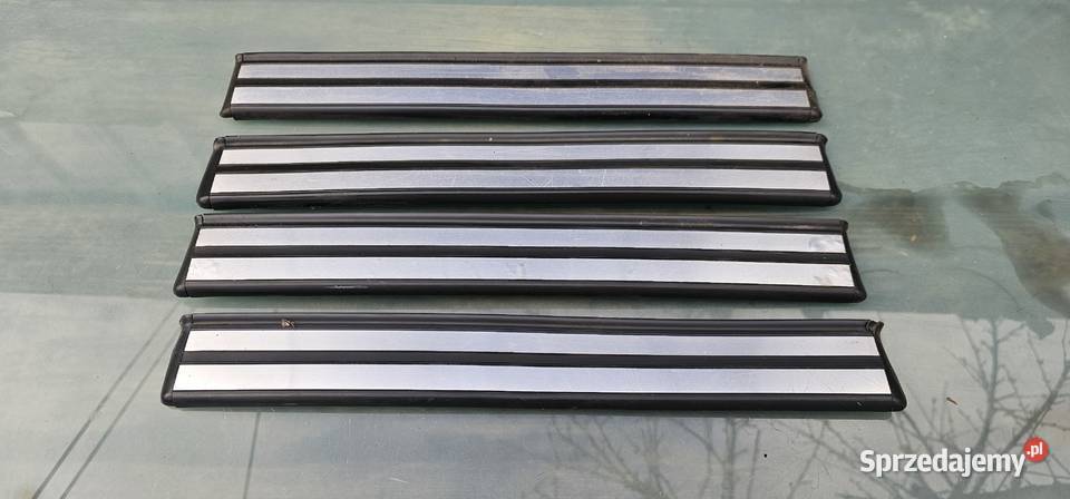 Nakładka progowa tył mercedes w210 2106800535 wielkopolskie Zbąszyń