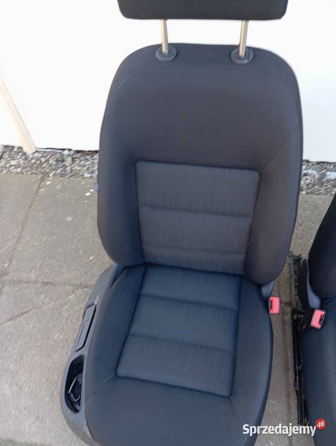 SKODA OCTAVIA II kombi fotele kanapa grzane osobowe Kobylnica