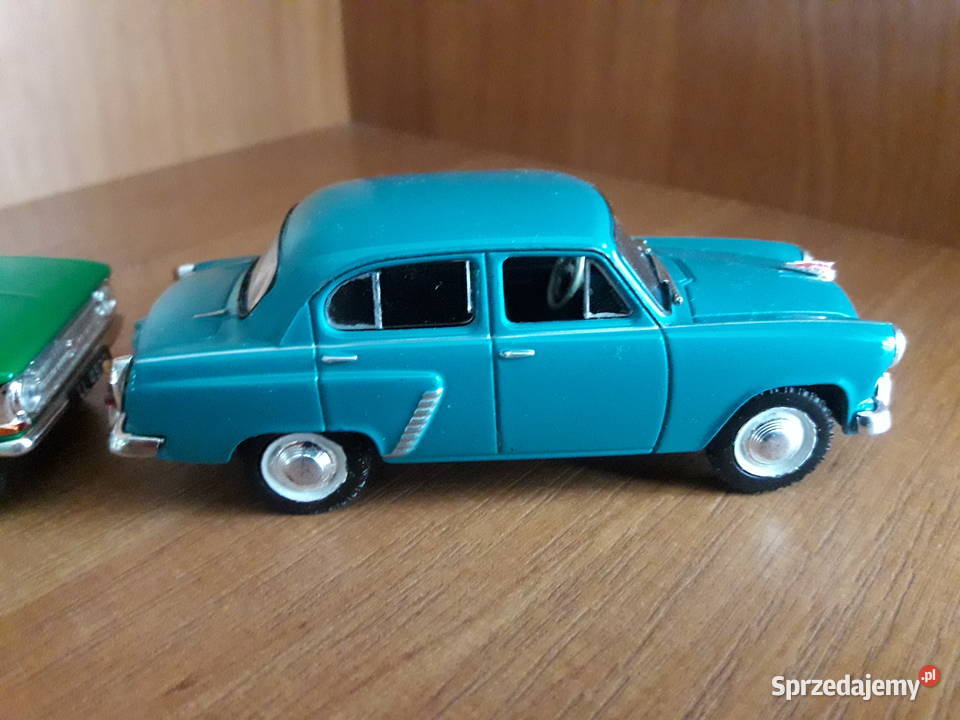 Moskwicz 408 i 402 Moskvich Moskvitch Moskvi Piotrków Trybunalski