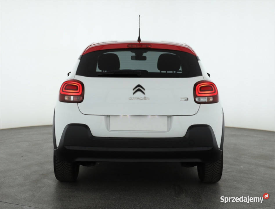Citroen C3 12 PureTech 25408km C3 Piaseczno