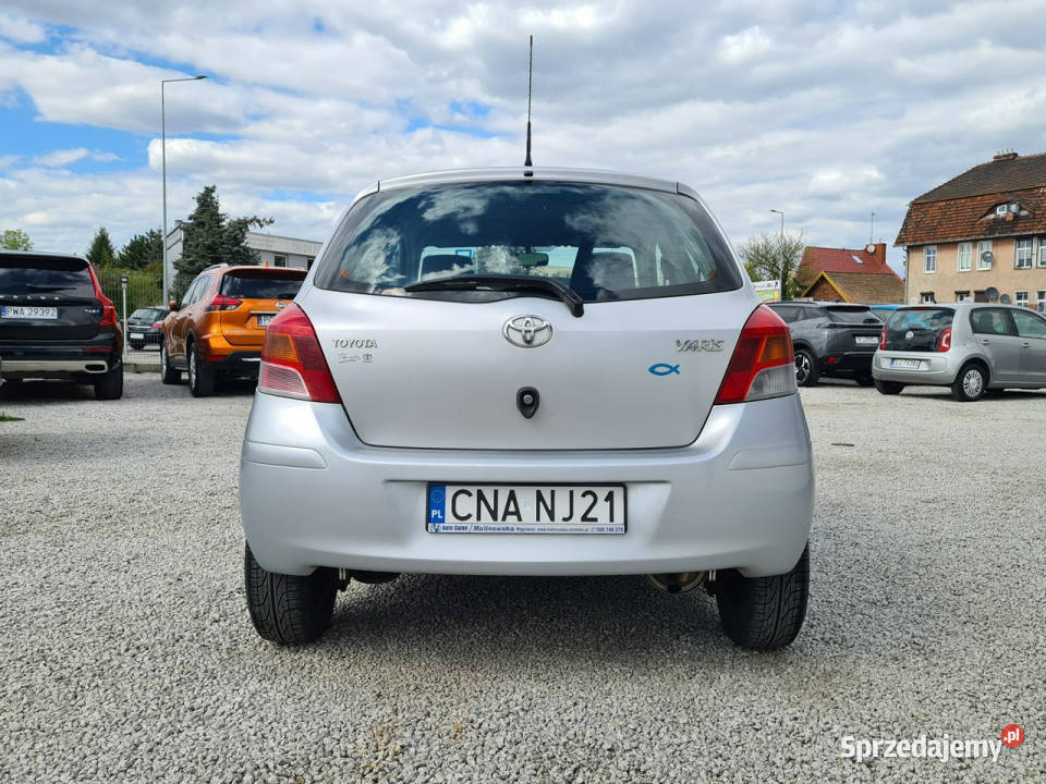 Toyota Yaris Klimatyzacja ElSzyby 5Drzwi Idealny ABS Wągrowiec