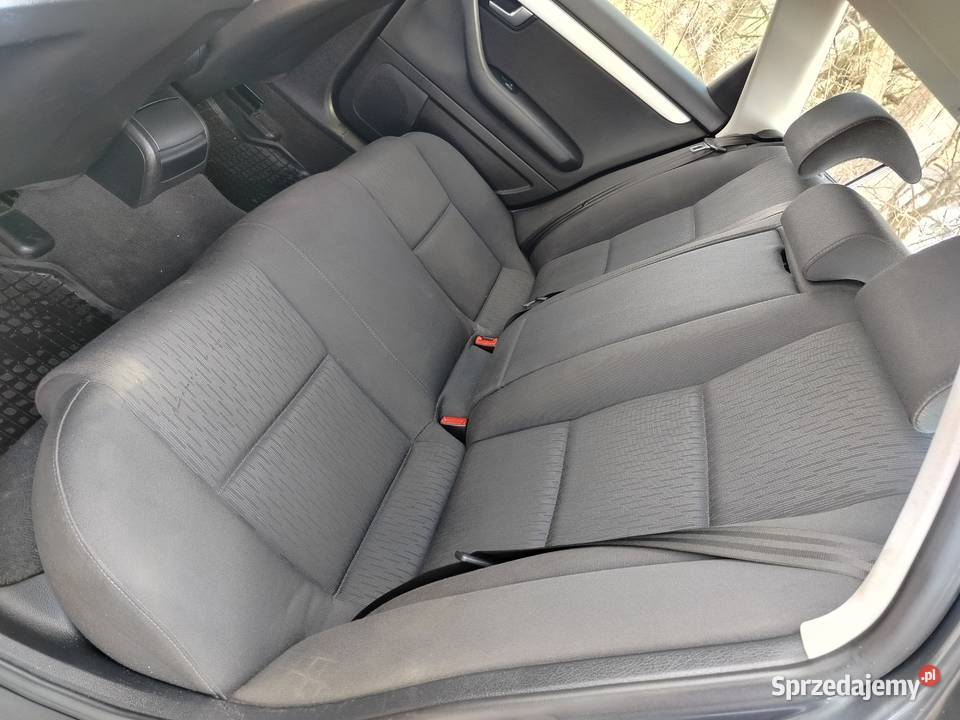 Audi A4 B7 16 MPI LPG 2 komplety kół Rok produkcji 2008 Starachowice