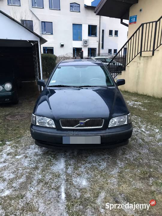 Volvo V40 20 automat klimatyzacja benzyna Józefów