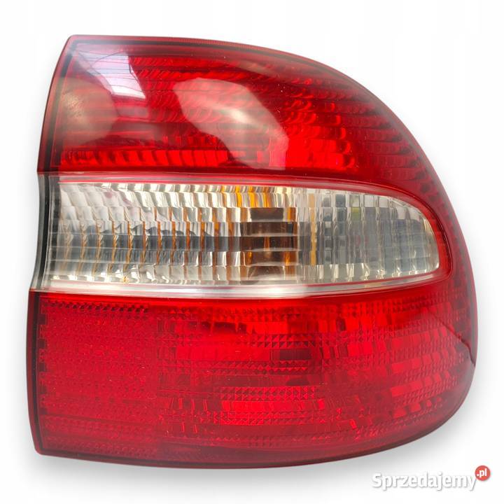 LAMPA PRAWA Volvo V40 I LIFT 19992004 tylna Chełm sprzedam