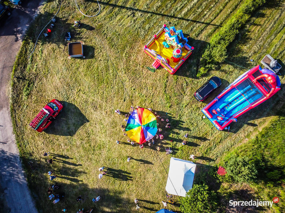 Usługi dronem filmy i zdjęcia z dronalotu ptaka Rypin