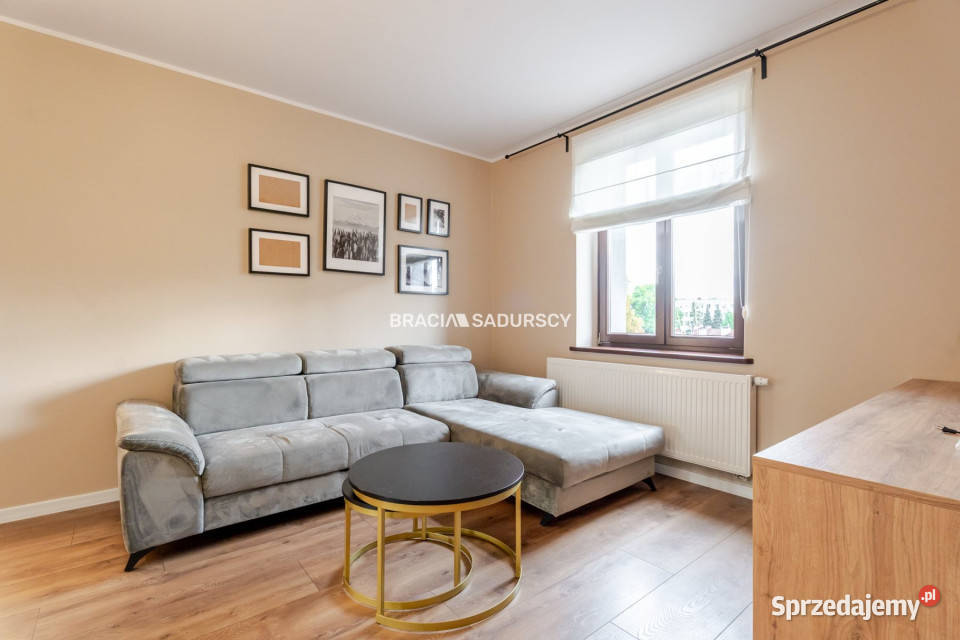 Mieszkanie 681m2 3 pokoje Kraków Barska sprzedam