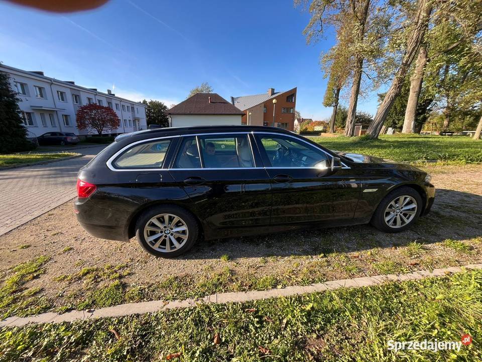 BMW F11 2013 Benzyna 184 Stan zamienię Przybiernów