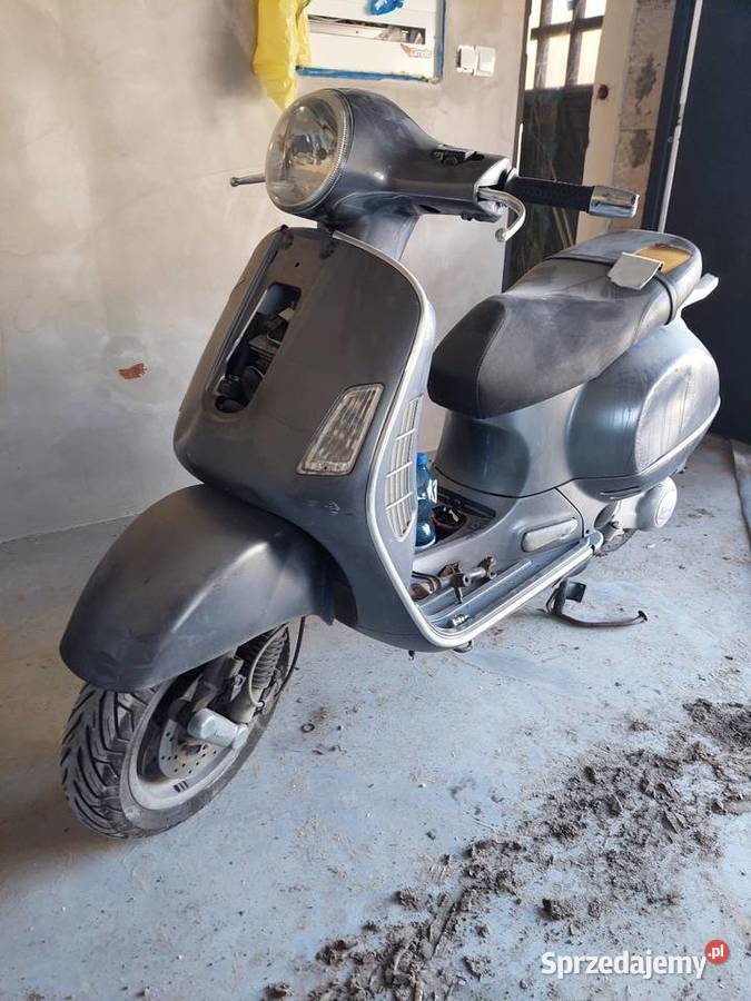 Piaggio vespa gts 125 2004 30000km Vespa Białystok