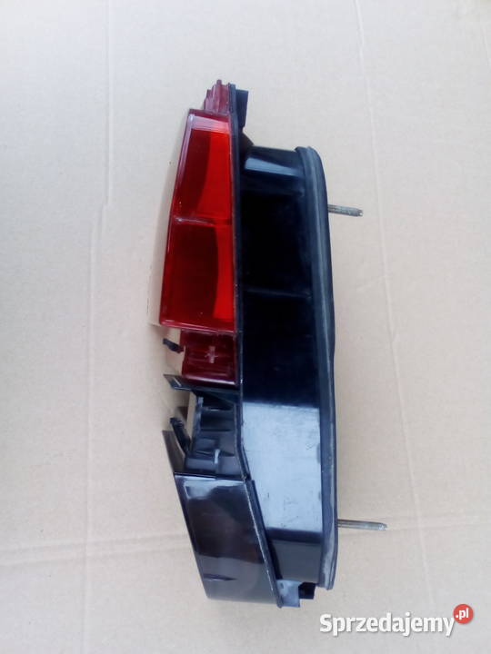 Citroen XM tylna lewa lampa osobowe Bukownica