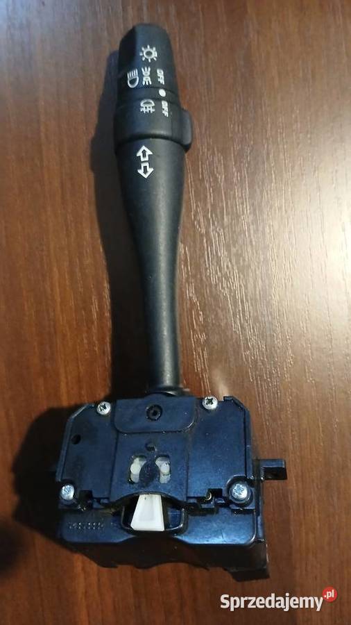 Włącznik świateł Nissan Primera p11