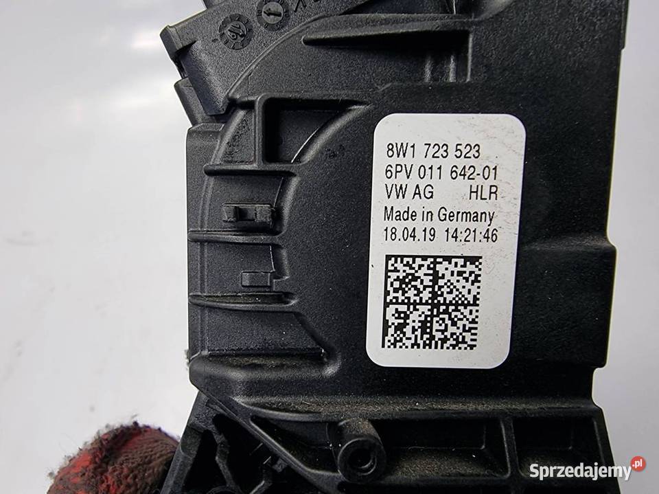 PEDAŁ AUDI A4 B9 8W1723523 Lipno